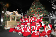 부산아쿠아리움에 산타마을