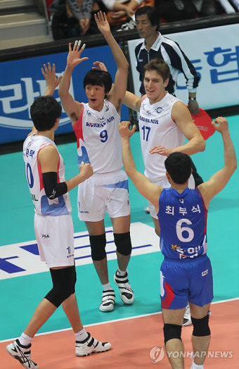 -프로배구- 대한항공, LIG잡고 힘차게 이륙
