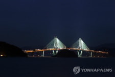 다이아몬드형 거가대로 사장교