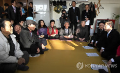 지역현장 방문 나선 김황식 총리