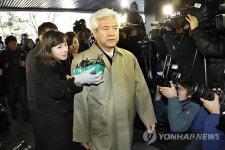 `說說說 함바…먹을 것 있나 없나