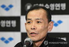 꿈나무 발굴에 힘쓰겠습니다