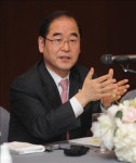노보텔 김광욱 사장 고객 불만시 돈 안받을 각오
