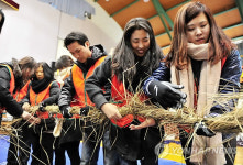 제주촌올림픽 새끼줄 꼬기