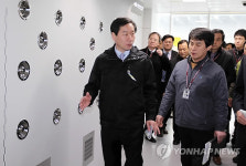 유정복 장관 구제역 예방백신 맹신 말아야