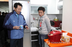 오 시장, 도시형생활주택 방문