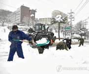 해군1함대 폭설과의 전투 중