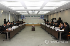 현장방문한 이회창 대표