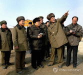 북한 최영림 총리 발전소 시찰