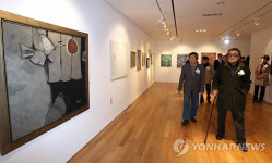 국내 최초 호텔 직영 롯데호텔 갤러리 개관
