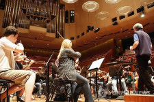 세계 각국에서 모인 100명의 유투브오케스트라 리허설