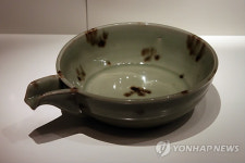 신안 해저의 용천청자