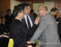 동남권 신공항은?