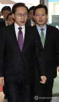 국세청 들어서는 李대통령