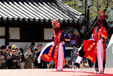 처용무