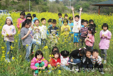 작은학교가 좋다..특성화로 도시학생 북적