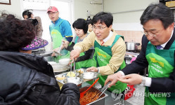 안희정 충남지사 천안서 현장 탐방