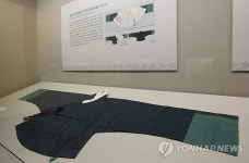 송광사 목조관음보살좌상의 복장물 첫 공개