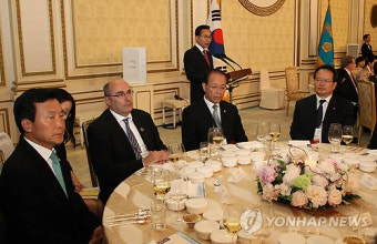 `G20의장회의' 참석자 초청 만찬, 李대통령 환영사