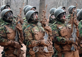 '빗나간 군인정신'에 진료받을 권리 묻혀