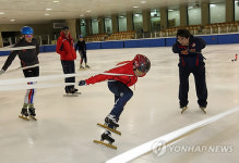 강릉서 훈련 중인 쇼트트랙 황제 안현수