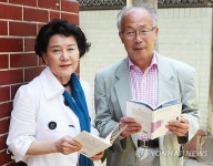 극단 치우친 우리 詩 쏠림 바로잡아야