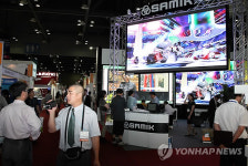 킨텍스서 '국제 LED & OLED 엑스포' 개막