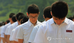 인천 송도高에서 제2연평해전 故윤영하 소령 추모식