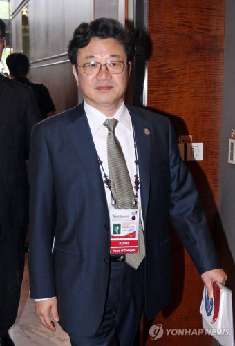 세계검찰총장회의 참석하는 김준규 검찰총장