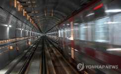 정자역내맞이방편의점 | 신분당선 강남~정자 시범 운행