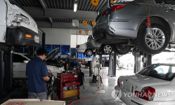 바쁘다 바빠 자동차 정비업소