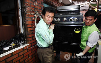 수해복구 작업 나선 손학규 대표