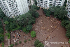우면산 산사태 주민이 더 큰 피해 막았다