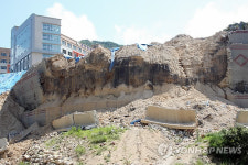 울산외고 옹벽 또 붕괴