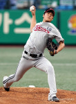 역투하는 김성현