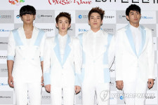 2AM, 한류콘서트 기대해 주세요