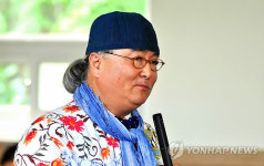 패션디자이너 최복호의 색놀이