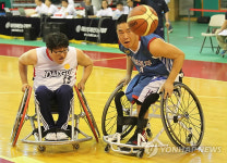 내가 먼저 잡는다