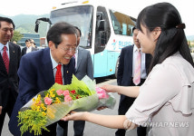 홍준표 대표 홍천 삼성메디슨 방문
