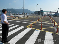 마산자유무역 제2교 물류 흐름에 도움 안된다