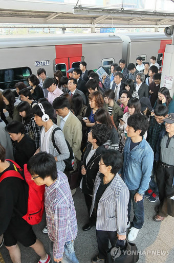 경의선 행신~신촌 상행선 51분간 운행 중단(종합)