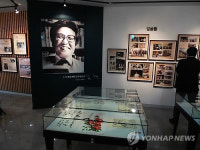 30일 목포에서 문을 연 김현 문학 전시관