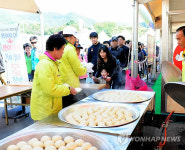추억의 맛! 안흥찐빵축제 성황