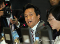 <2011 국감>발언하는 안민석 의원