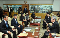 농촌 학교 통폐합 찬성한 학부모들
