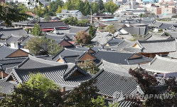 전주 한옥마을의 가을