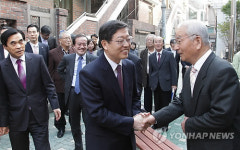 경로당 방문한 김총리