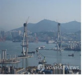 북항대교 사장교 주두부 28일 상량식