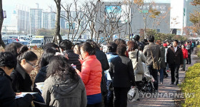 김해 부원역세권 개발 기대..견본주택 북적