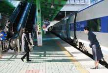 경전선 KTX 개통 1년..주민 생활권 확대 공신